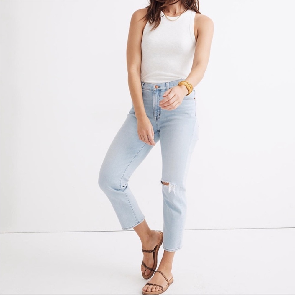 Madewell Mid-Rise Classic Straight Jeans in Wellingford Wash: Knee-Rip Edition